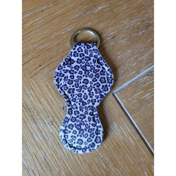NEW Leopard Print Neoprene Chapstick Holder Key Chain and chapstick - Picture 2 of 3